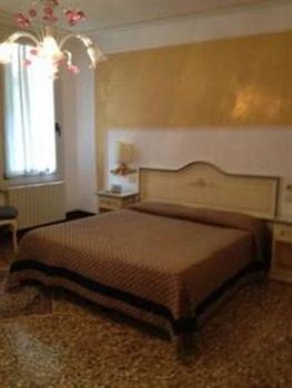 Cavanella Guest house 2*